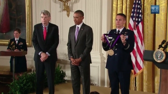 Stephen King - National Medal of Arts 02 - obrazek