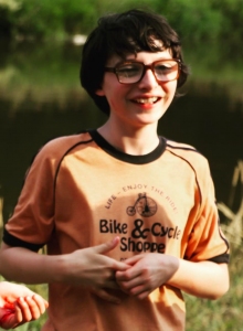 Finn Wolfhard - Richie Tozier (zdjÄcie Barbara Muschietti) - obrazek