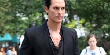 Matthew McConaughey jako Człowiek w czerni - obrazek