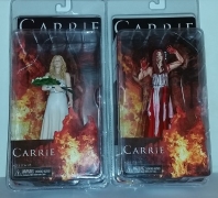 Carrie Remake 2013 Carrie White x2