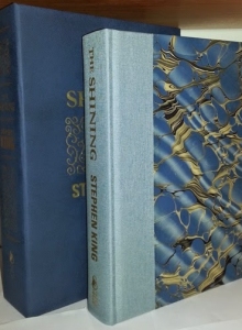 "The Shining" -  pudeĹko i ksiÄĹźka wydania Signed & Traycased Edition - obrazek
