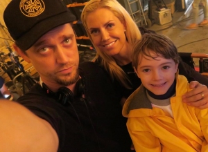 Jackson Robert Scott oraz Andy i Barbara Muschietti (zdjÄcie Barbara Muschietti) - obrazek
